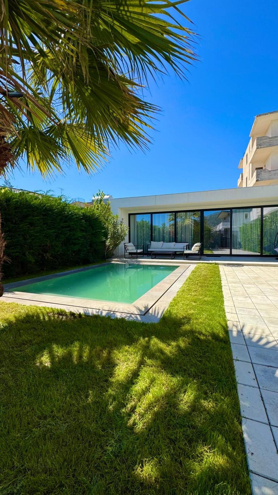 Villa White 2 - Luxury